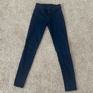 J BRAND women’s dark wash skinny jeans size 24